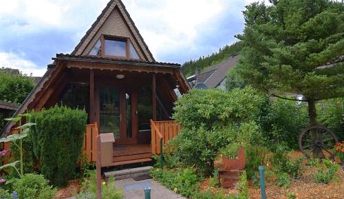 Two-Bedroom Holiday Home