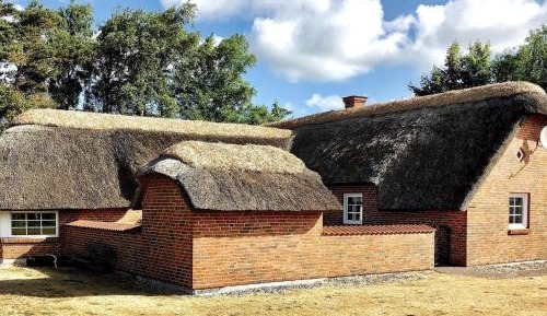 Six-Bedroom Holiday Home