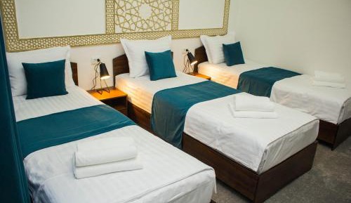 Triple Room with City View