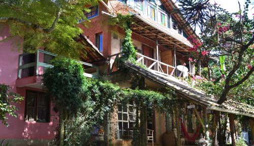 Suite with Mountain View