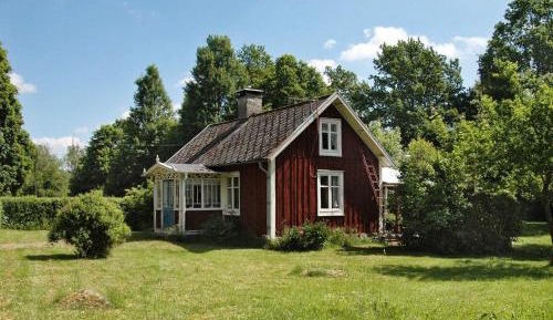 Two-Bedroom Holiday Home