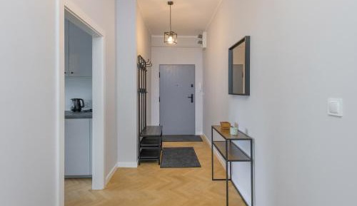 One-Bedroom Deluxe Apartment