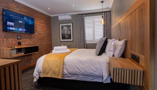 Double Room with Private Bathroom