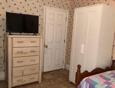 Standard Double Room with Shared Bathroom