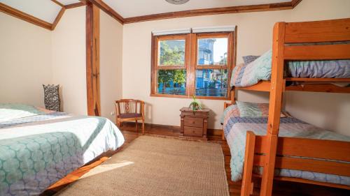 Classic Quadruple Room