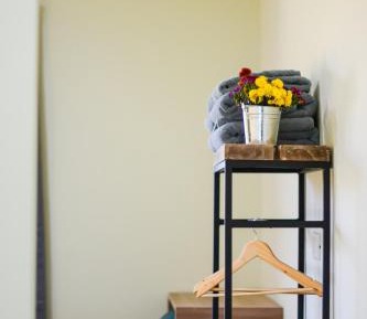 One-Bedroom Apartment with Pool View