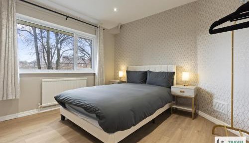 Four-Bedroom Holiday Home