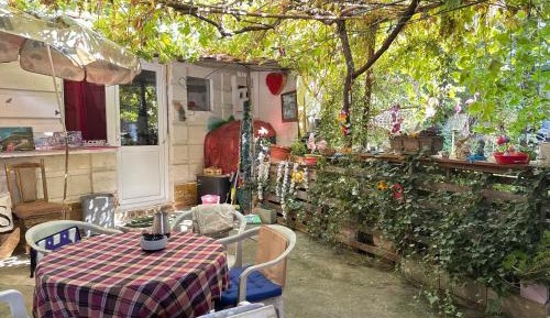 One-Bedroom House