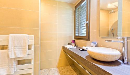 Superior Double Room with Shower
