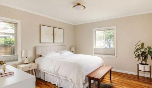 Deluxe Double Room (1 adult + 1 child)