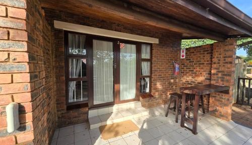 Family Room with Sea View