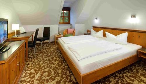 Classic Double Room