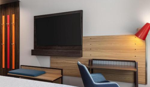 King Room with Walk-In Shower