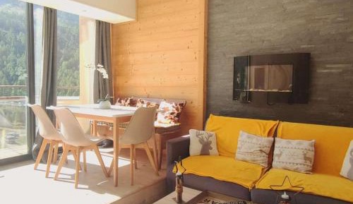 Apartment (6 Adults)
