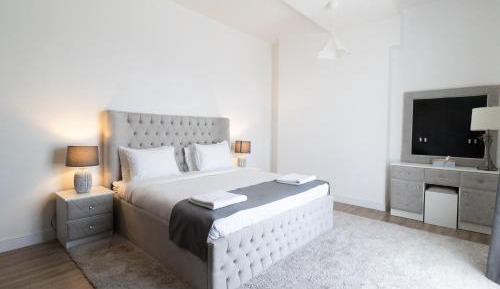 Two-Bedroom Apartment with Balcony