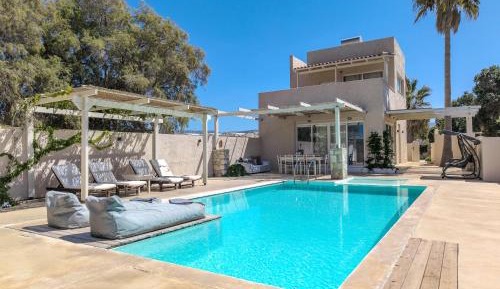 Villa - Beach Front