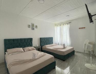 Quadruple Room with Garden View