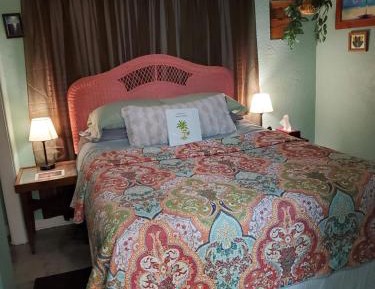 Queen Room with Garden View