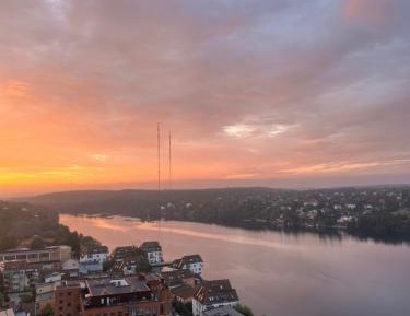 Deluxe Double Room with Balcony and Sea View