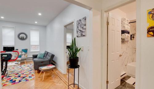 One-Bedroom Apartment