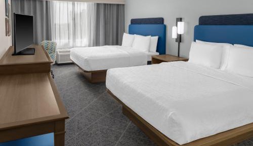Room with Two Queen Beds - Non-Smoking