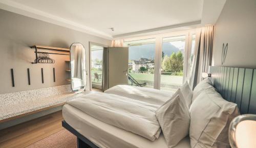 Luxe Apartment (Room 250)