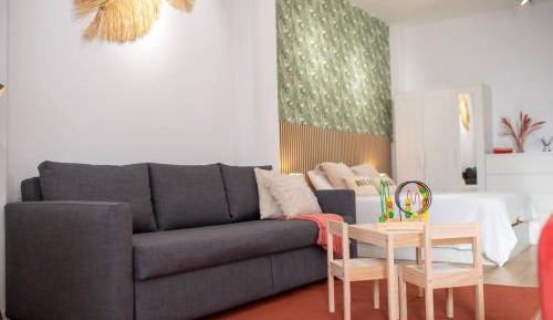 One-Bedroom Apartment
