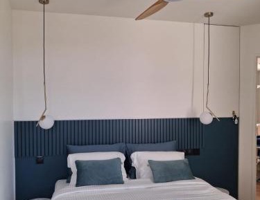 Deluxe One-Bedroom Apartment with City View
