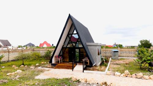 Bungalow with Patio
