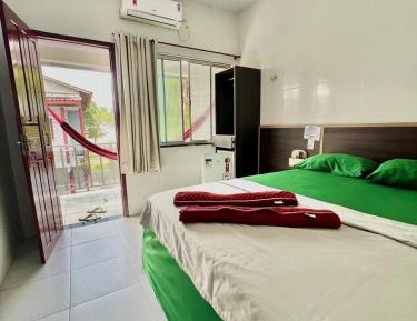 Quadruple Room with Private Bathroom