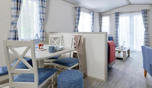 Mobile Home 8