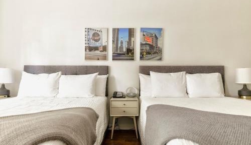 Classic Queen Room with Two Queen Beds