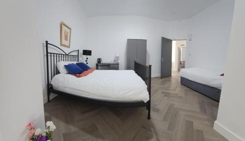 Comfort Triple Room with Shower