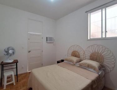 Queen Room with Shared Bathroom