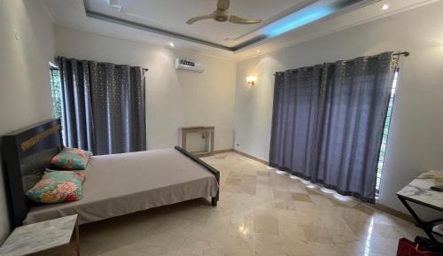 One-Bedroom Villa