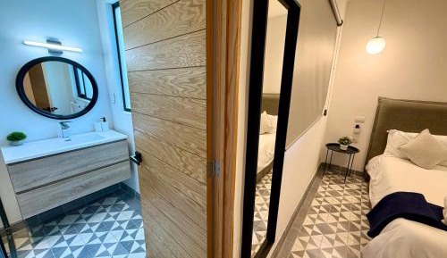 Double Room with Private Bathroom