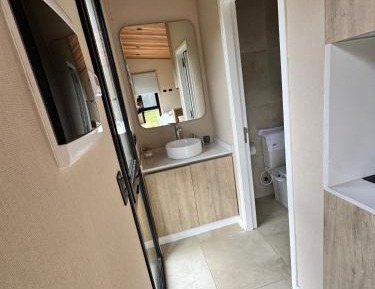 Twin Room with Mountain View