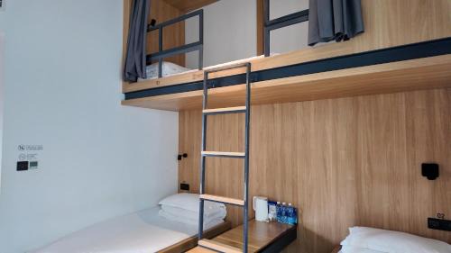Budget Triple Room