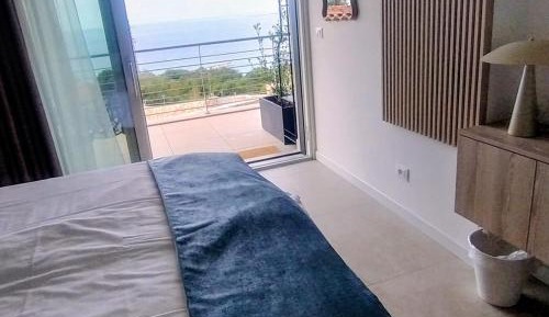 Deluxe Double Room with Balcony and Sea View