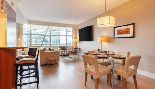 Deluxe One-Bedroom Apartment with City View