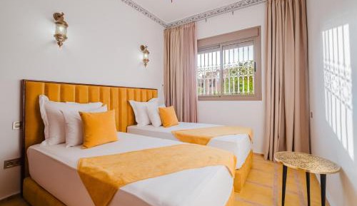 Three-Bedroom Holiday Home 