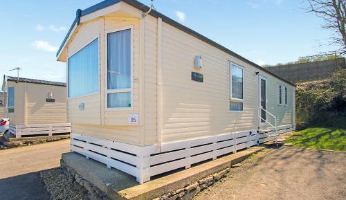Mobile Home 4