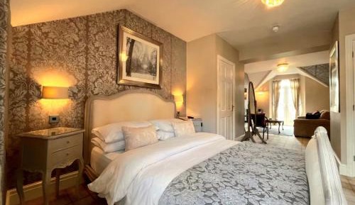 Suite 2