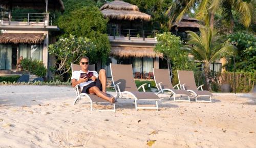 Villa - Beach Front