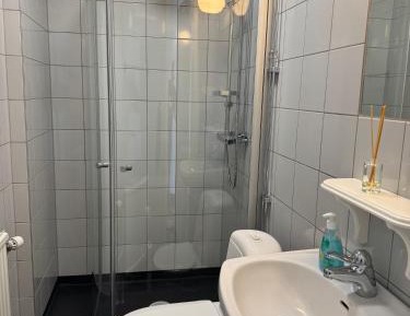 Economy Triple Room with Shared Bathroom