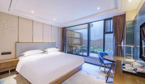 Double Room with Terrace
