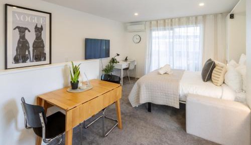 Studio Apartment with Balcony