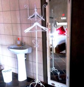 Twin Room with Balcony