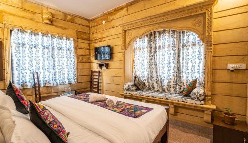 Superior Queen Room
