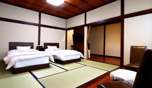 Twin Room with Extra Bed